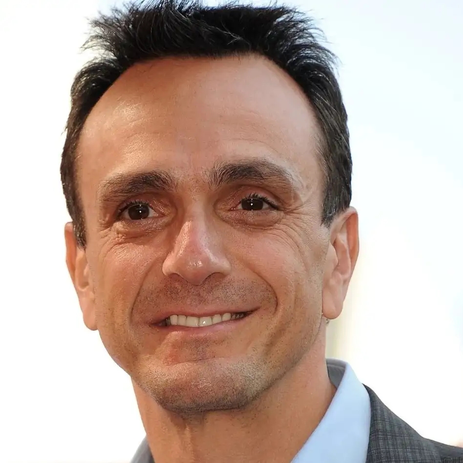 هانک آزاریا