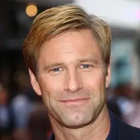 آرون اکهارت