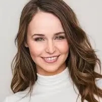 نینا هرتزوگ(1)