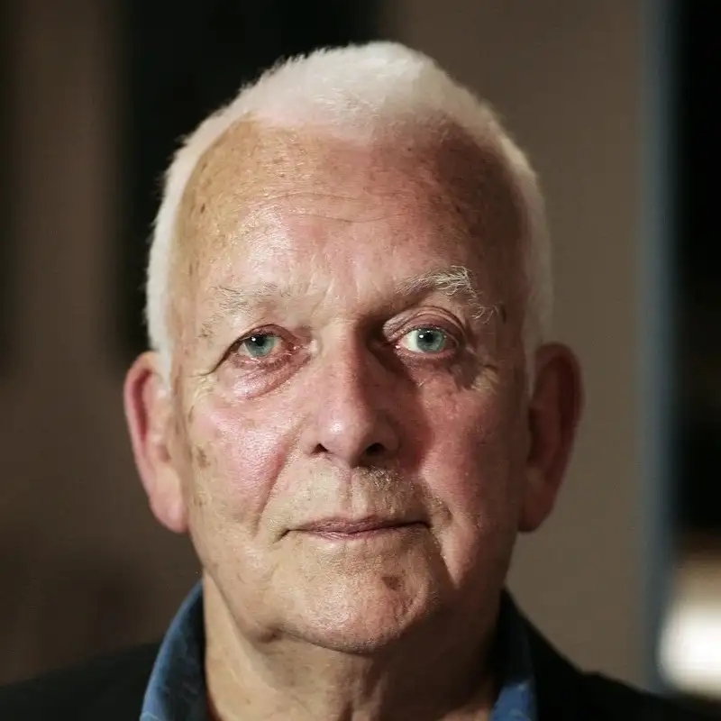 اندرو دیویس